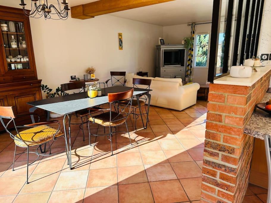 Hébergement de vacances Maison Au Mans, 6 Pieces, 8 Personnes *